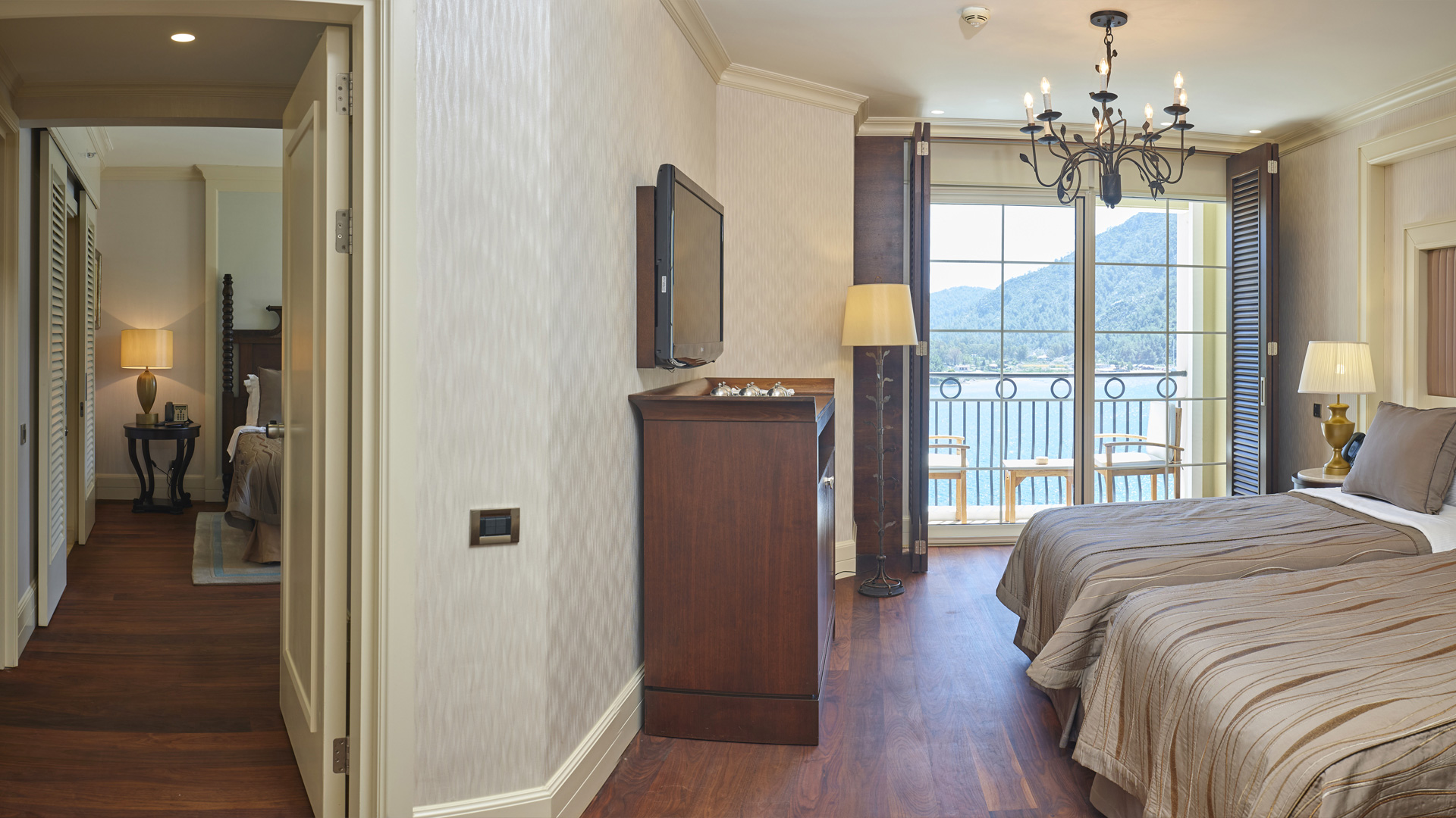 Aile Odası (Corner Suit) - 2